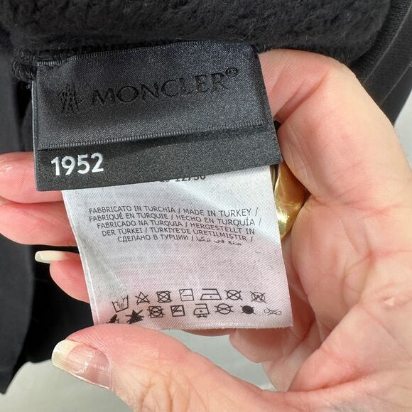Moncler Black Genius 1952 X Undefeated White Logo Altered Sweatshirt L - Picture 9 of 16